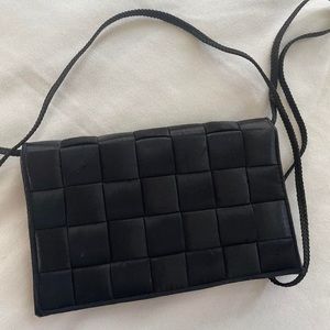 Vintage 90s black quilted pattern satin‎ crossbody purse with braided  strap